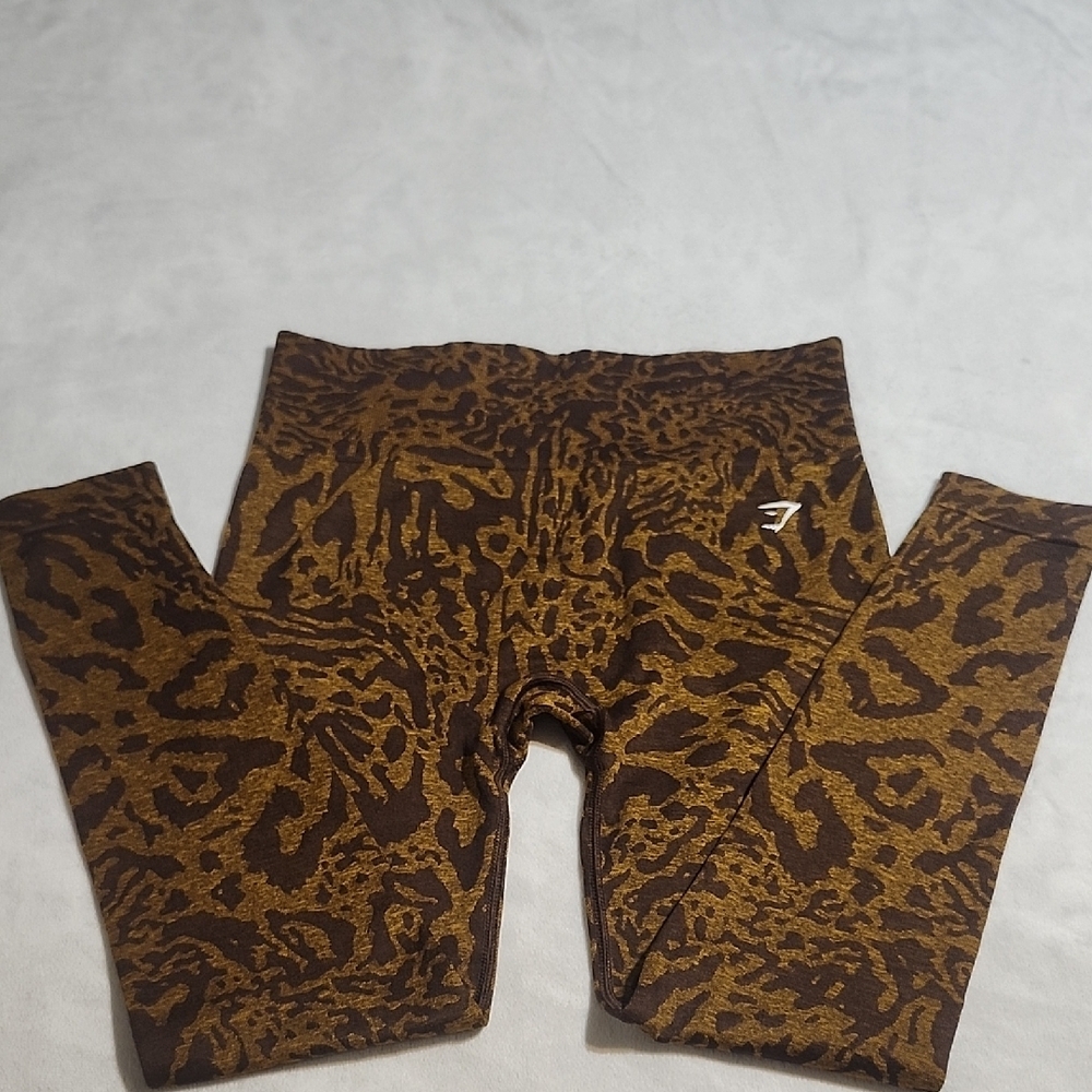 Gymshark Wild Patterned Leggings in Brown and Tan - Picture 2 of 9